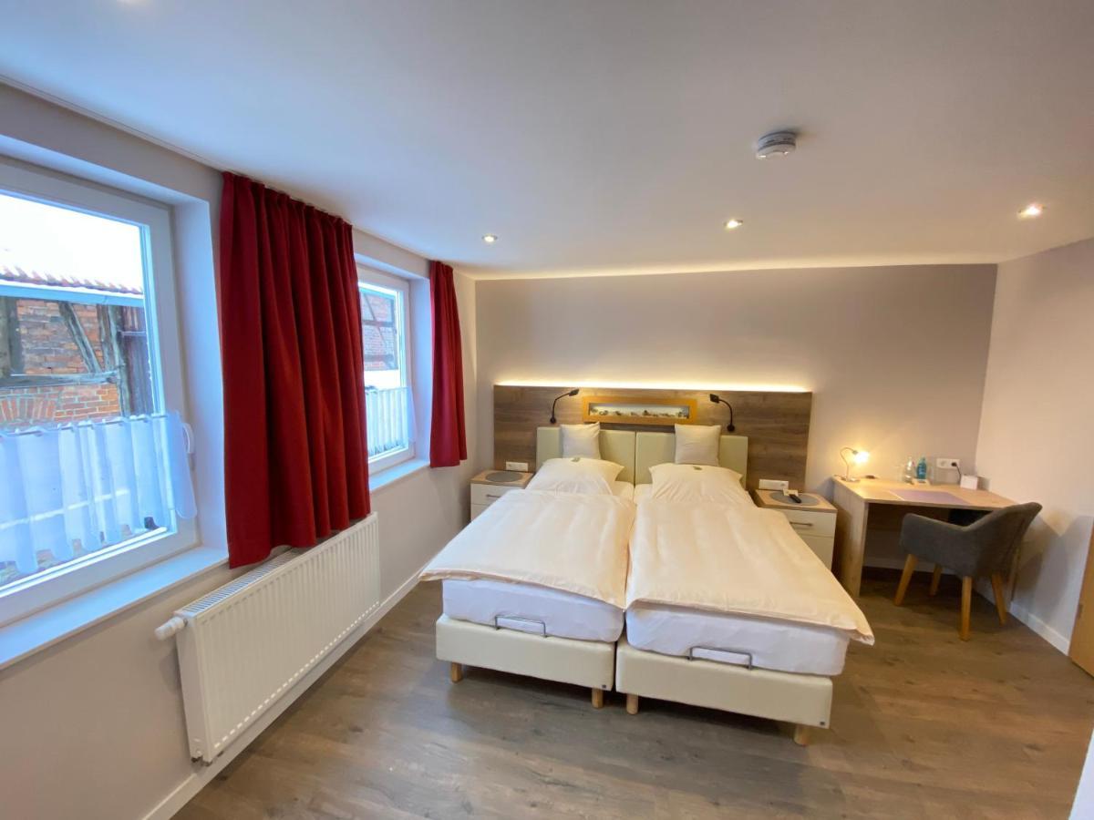 Ferienwohnungen Zum Lindenwirt Oberweser Extérieur photo